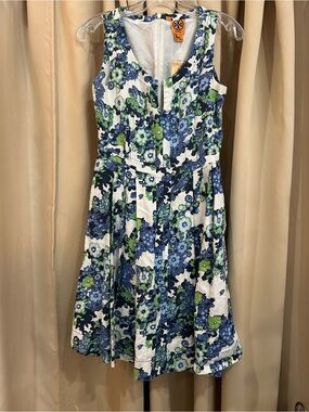 Tory Burch White Sleeveless Floral Fit-and-Flare Dress with Blue & Green Print